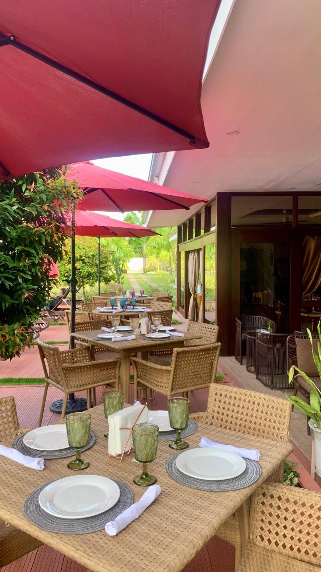 Bella Napoli Resort & Resto Panglao City Exterior foto